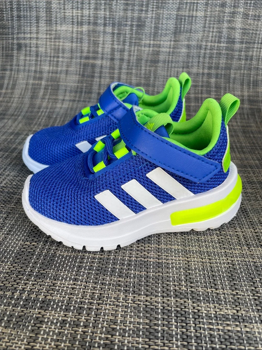 Adidas Kids Racer TR23 Royal Blue/Lucid Lime Sneakers Active shoes Infant size 5